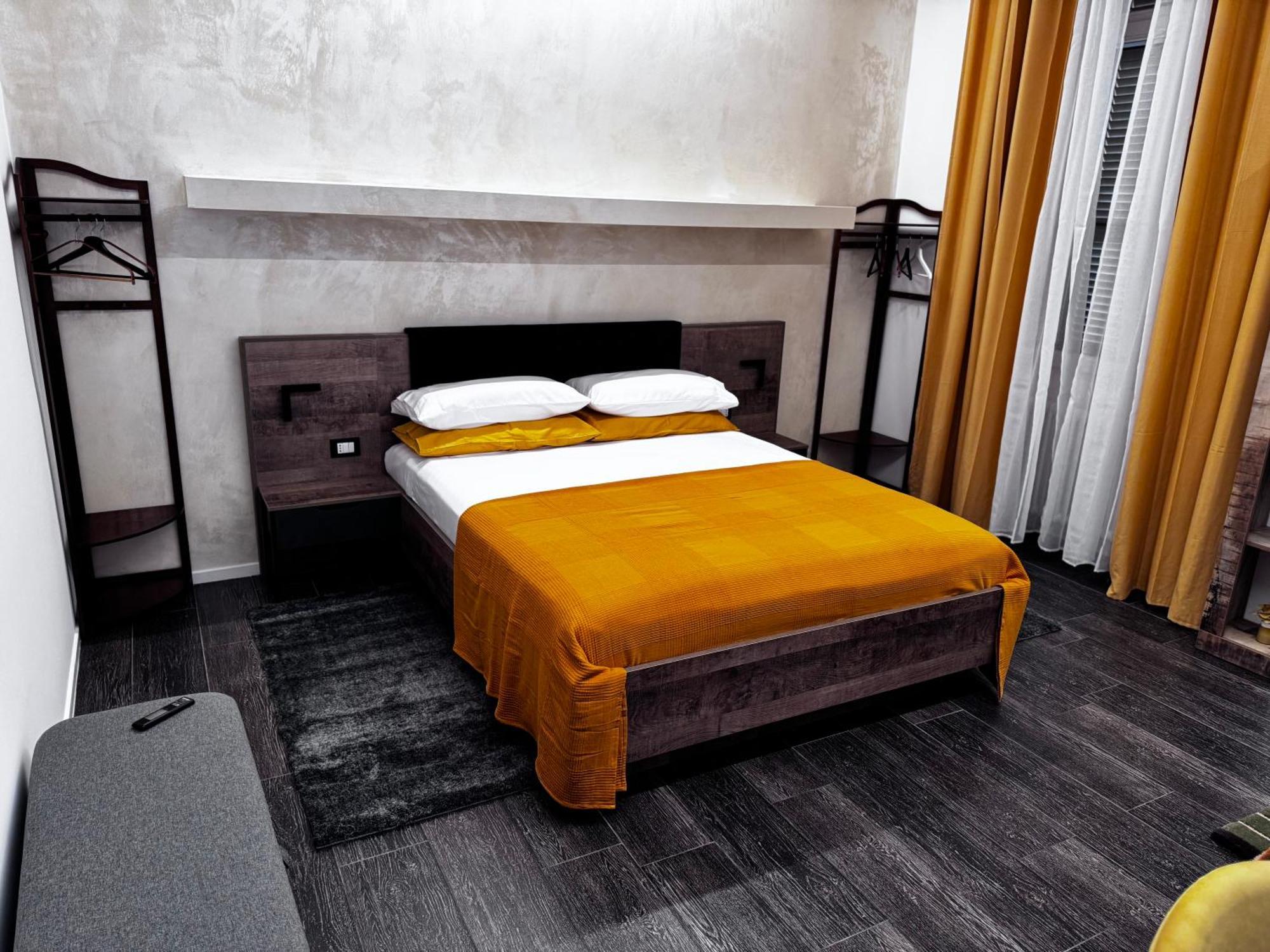 Residenze 'Il Conte' Hotel Pescara Exterior photo